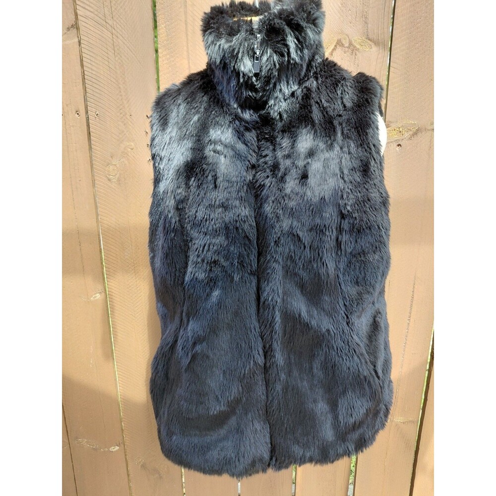 Mobwife  Womens Reversible Quilted Vest Black Faux Fur Full Zip Winter Warm